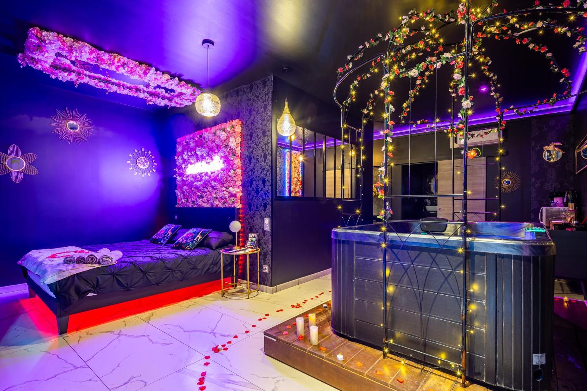 Sweet Secret'S Jacuzzi Hotel Le Breuil  Buitenkant foto